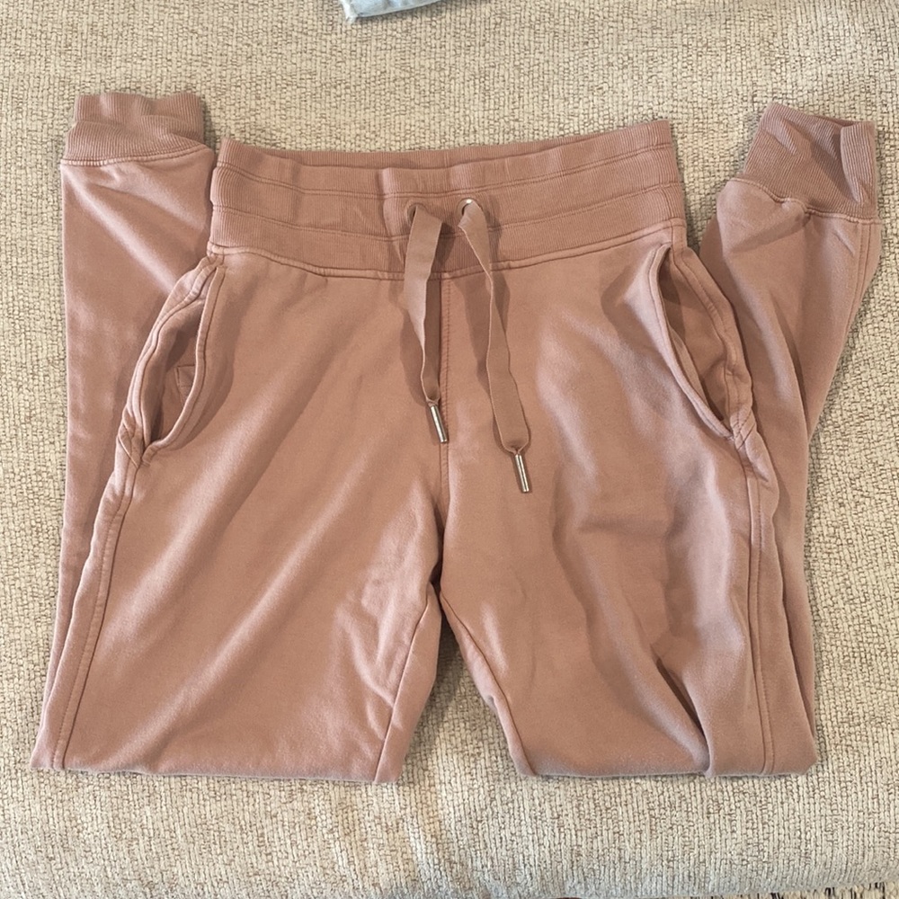 Athleta Balance Jogger Sweatpants Pink
